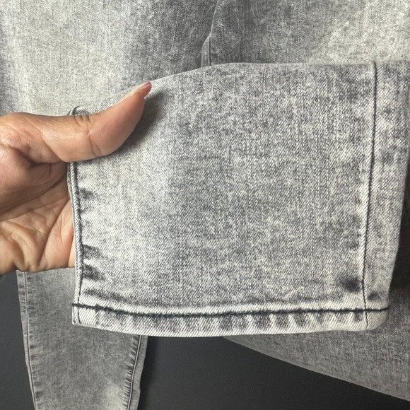 DKNY Jeans Women's Gray Acid Wash CITY Ultra Skinny Jeans Size 10 - Picture 11 of 12